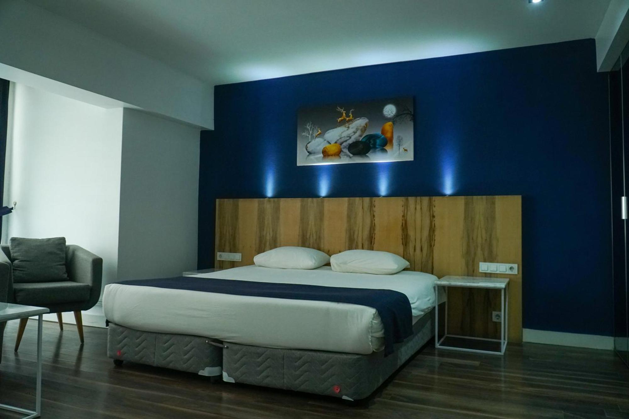 En Otel Karaca เอสเกซีเฮียร์ ภายนอก รูปภาพ